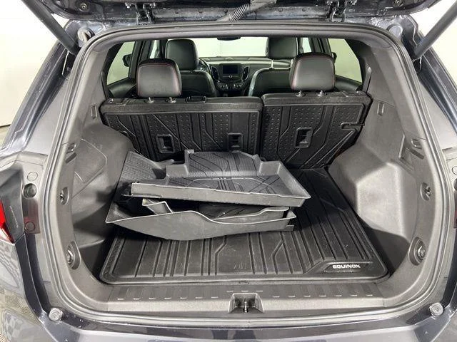 Used 2022 Iron Gray Chevrolet RS image 4