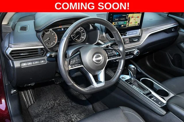 Used 2024 Red Nissan 2.5 SV image 15