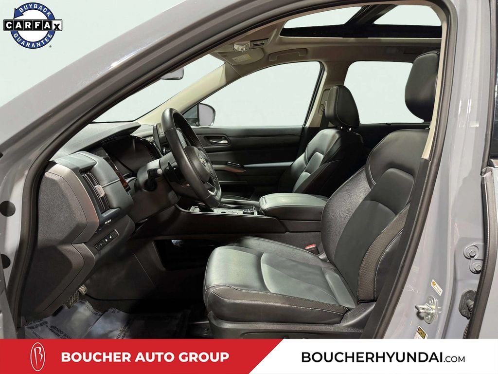 Used 2022 Gray Nissan SL image 23