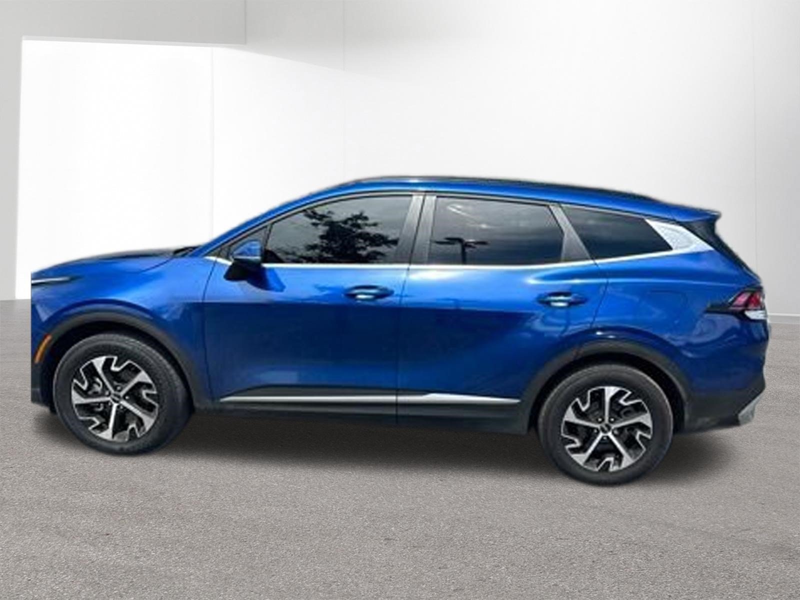 Used 2025 Sapphire Blue Kia EX image 24