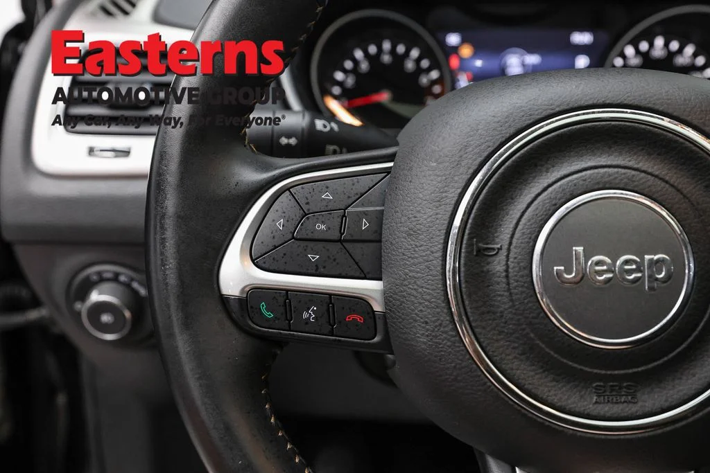 Used 2018 Black Jeep Latitude image 15