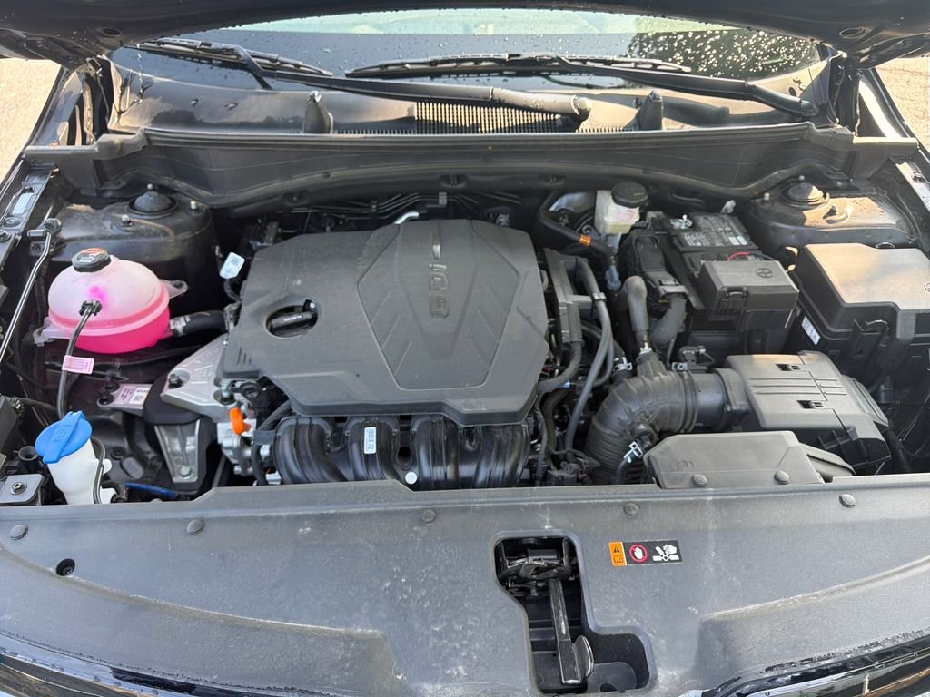 Used 2026 White Kia LX image 43