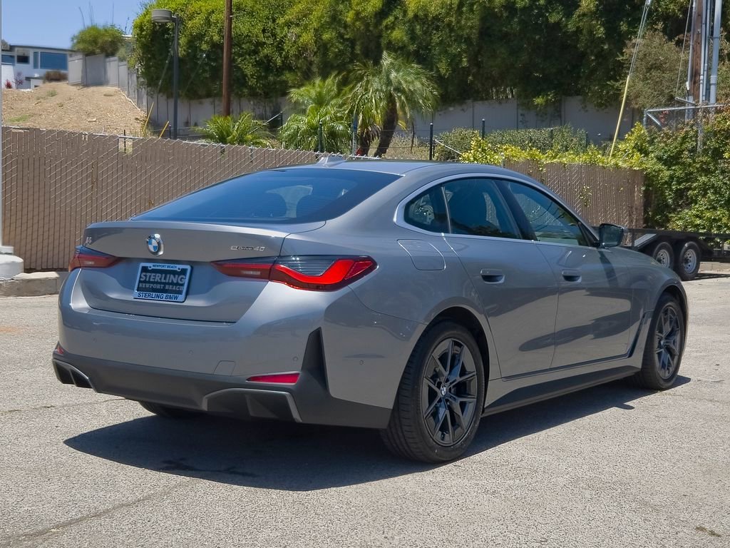 New 2026 Skyscraper Grey Metallic BMW eDrive40 image 18