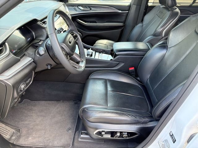 2023 Jeep Grand Cherokee Overland - Photo 15