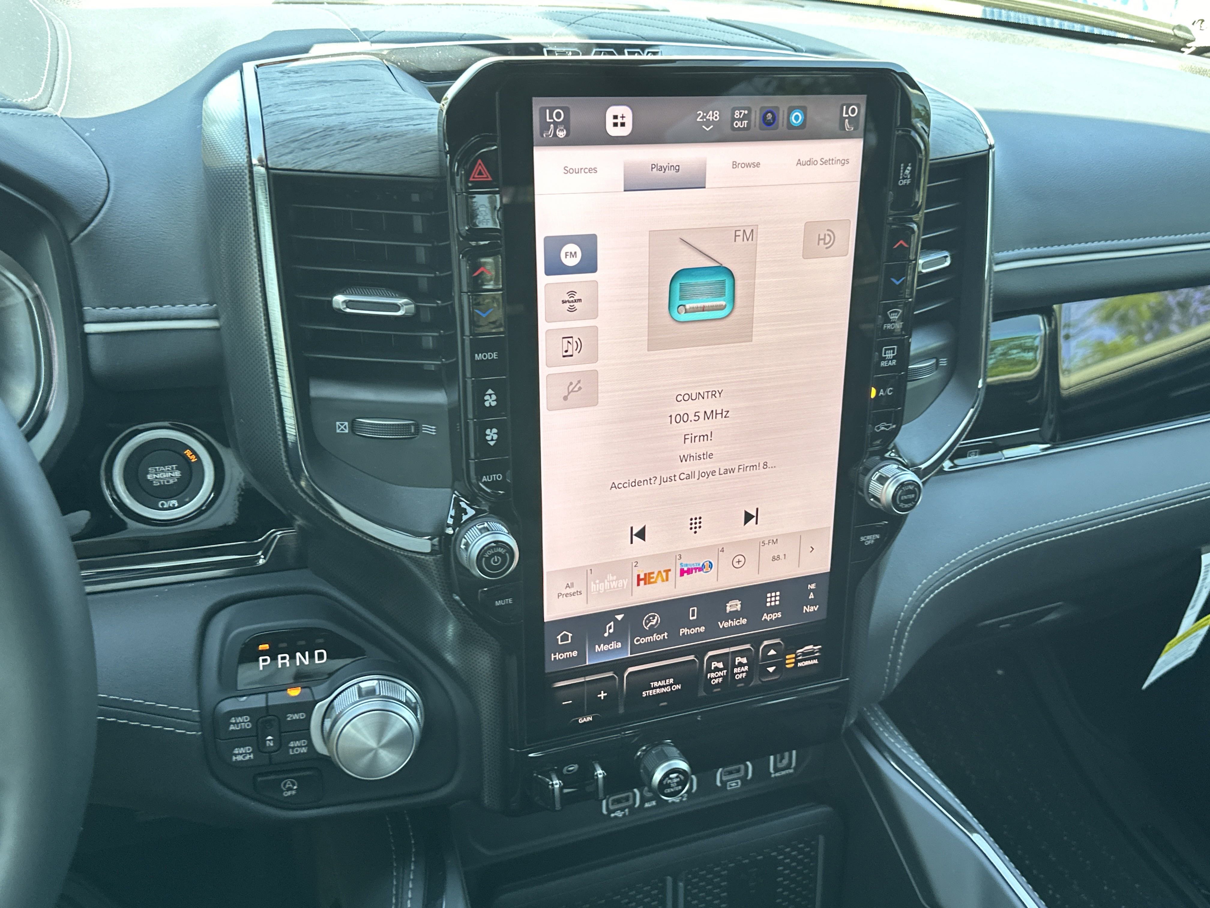 2025 RAM 1500 Limited - Photo 29