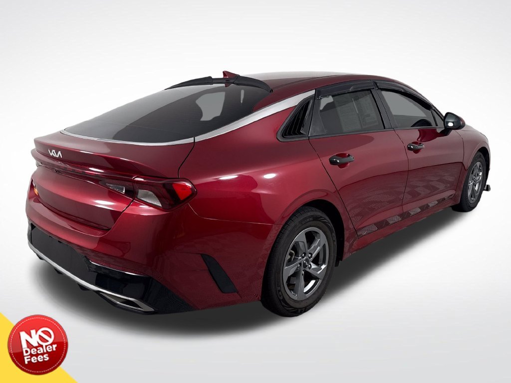 Used 2022 Red Kia LXS image 3