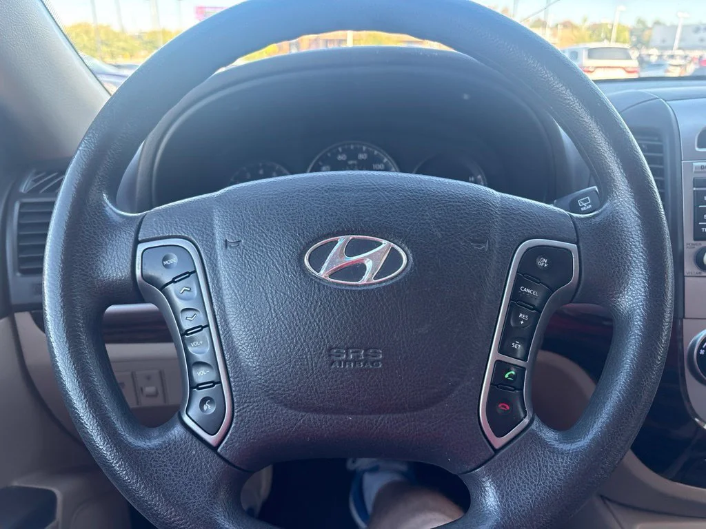 Used 2012 Blue Hyundai GLS image 13