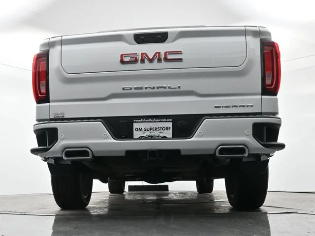 Used 2025 White Frost Tricoat GMC Denali image 29