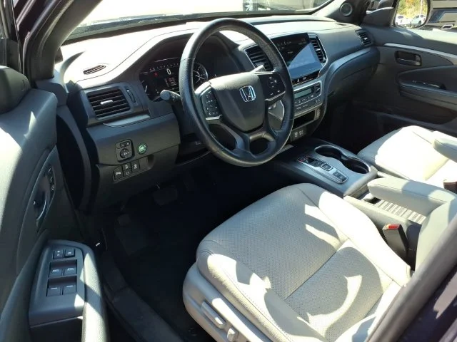 Used 2022 Blue Honda EX-L image 20