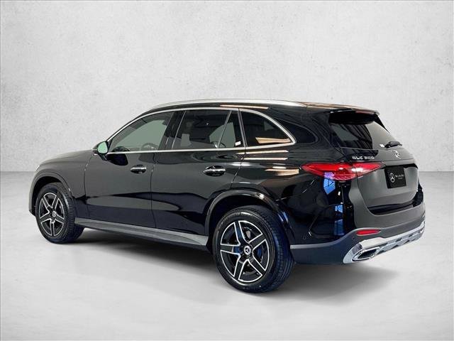 New 2026 Black Mercedes-Benz GLC 300 image 37