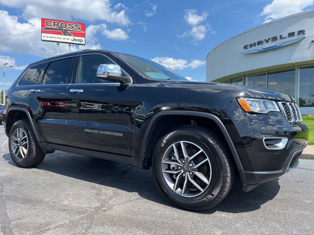 Used 2021 Diamond Black Jeep Limited image 46