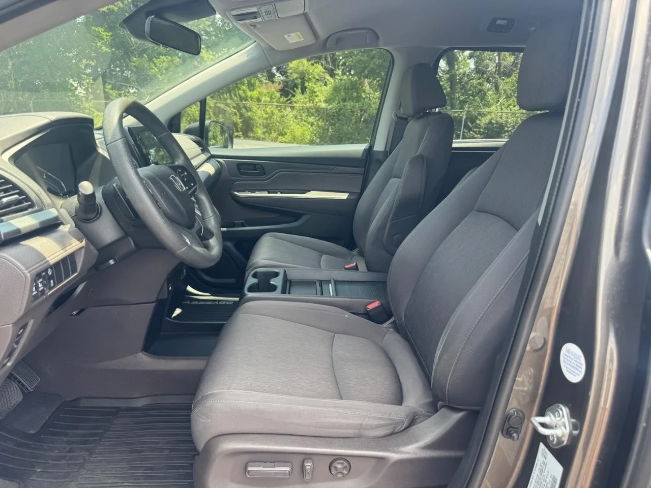 2021 Honda Odyssey EX - Photo 18