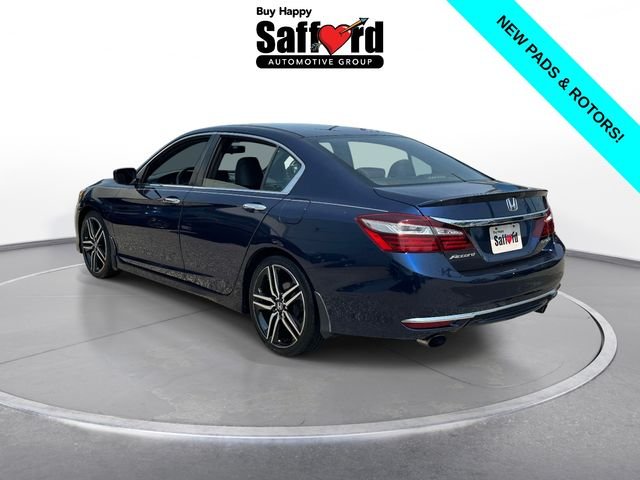 Used 2017 Blue Honda Sport image 9