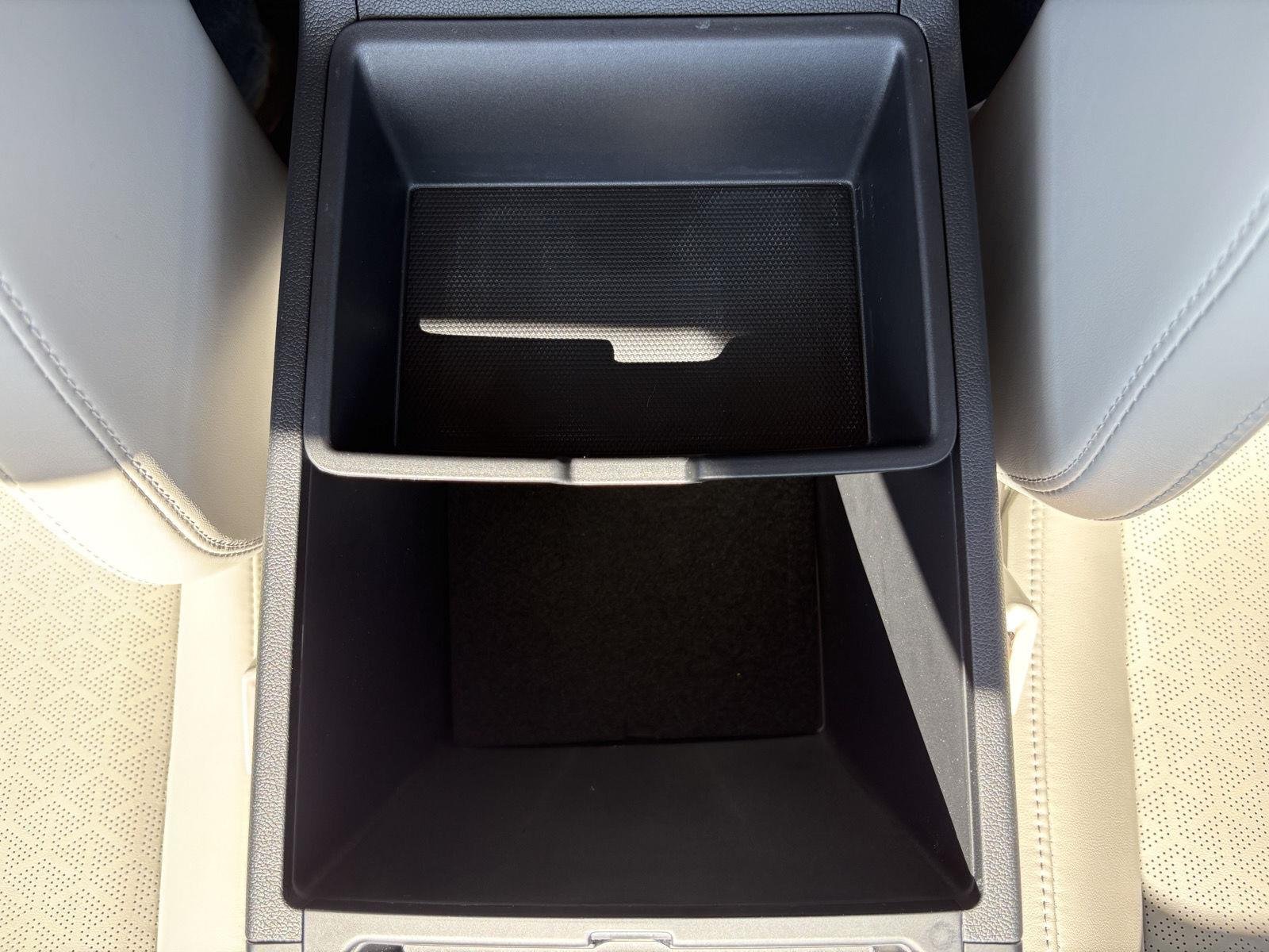 Used 2023 Gravity Gray Kia X-Line S image 18