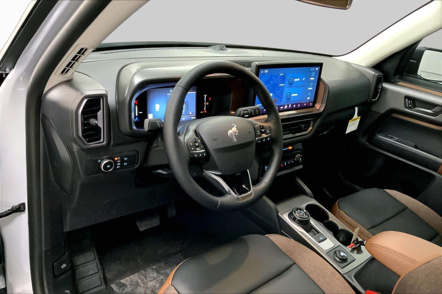 New 2026 Space White Metallic Ford Outer Banks® image 6