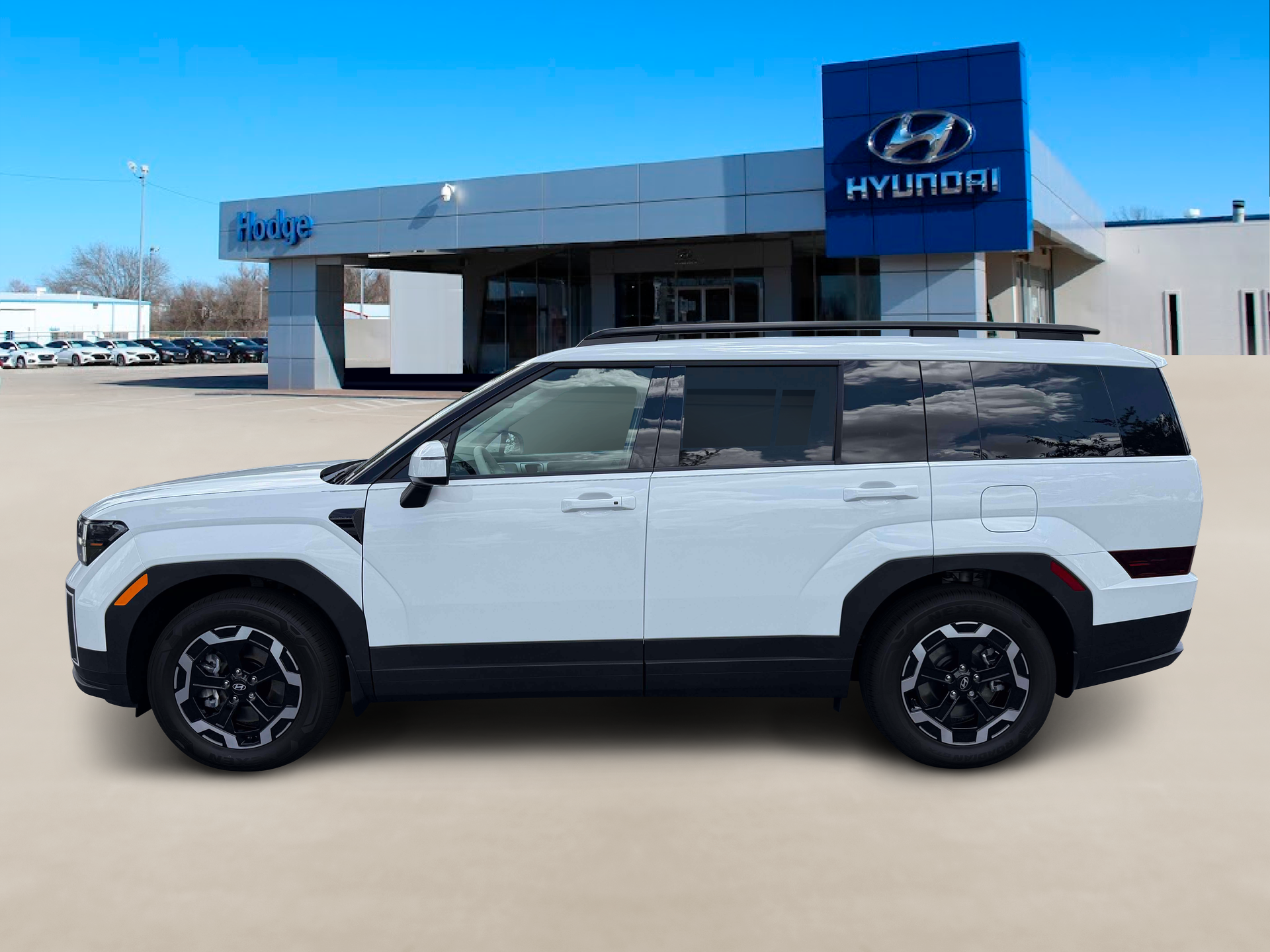 New 2027 White Hyundai SEL FWD image 3