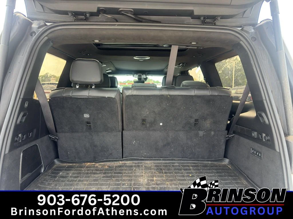 Used 2022 Bright White Clearcoat Jeep Series III image 9