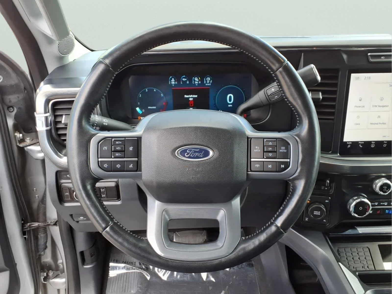 Used 2024 Iconic Silver Ford LARIAT image 20