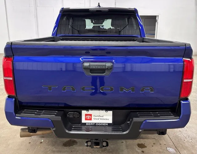 Used 2024 Blue Toyota SR5 image 5