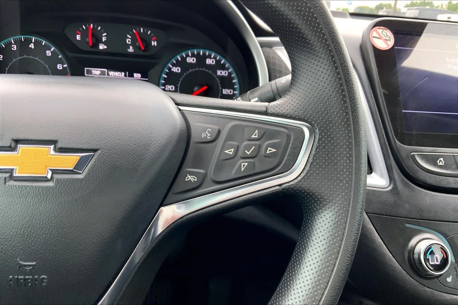 Used 2024 Sterling Gray Metallic Chevrolet LT image 25