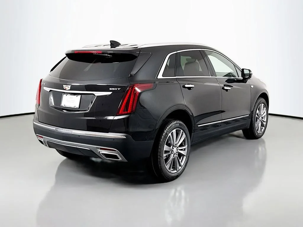 2026 Cadillac XT5 Premium Luxury - Photo 7