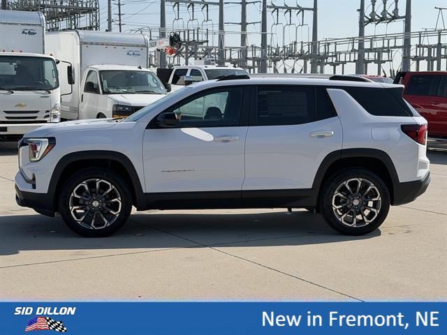 New 2027 Summit White GMC Elevation image 8