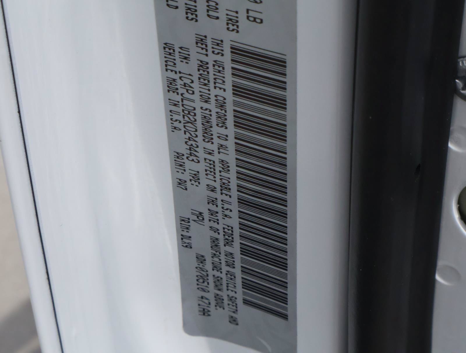 Used 2019 Bright White Clearcoat Jeep Limited image 22