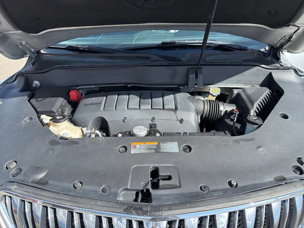 Used 2013 Quicksilver Metallic Buick Leather image 23