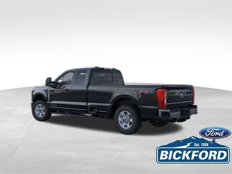 New 2026 Black Ford XLT image 4