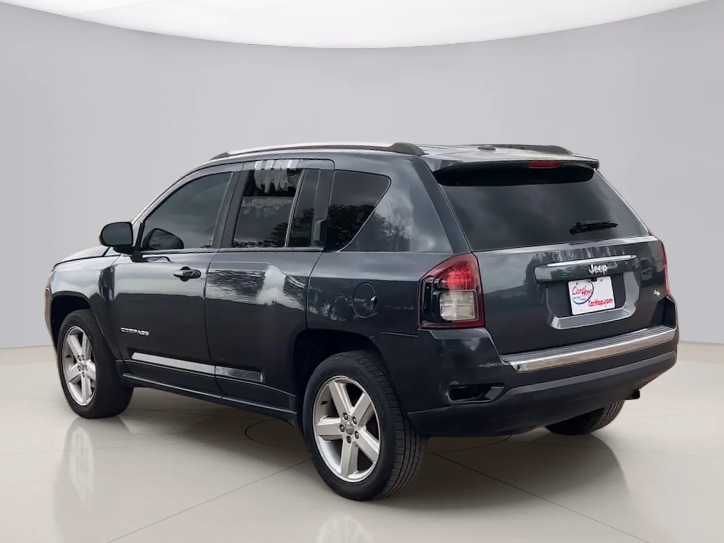 Used 2014 Gray Jeep HIGH ALTITUDE image 3