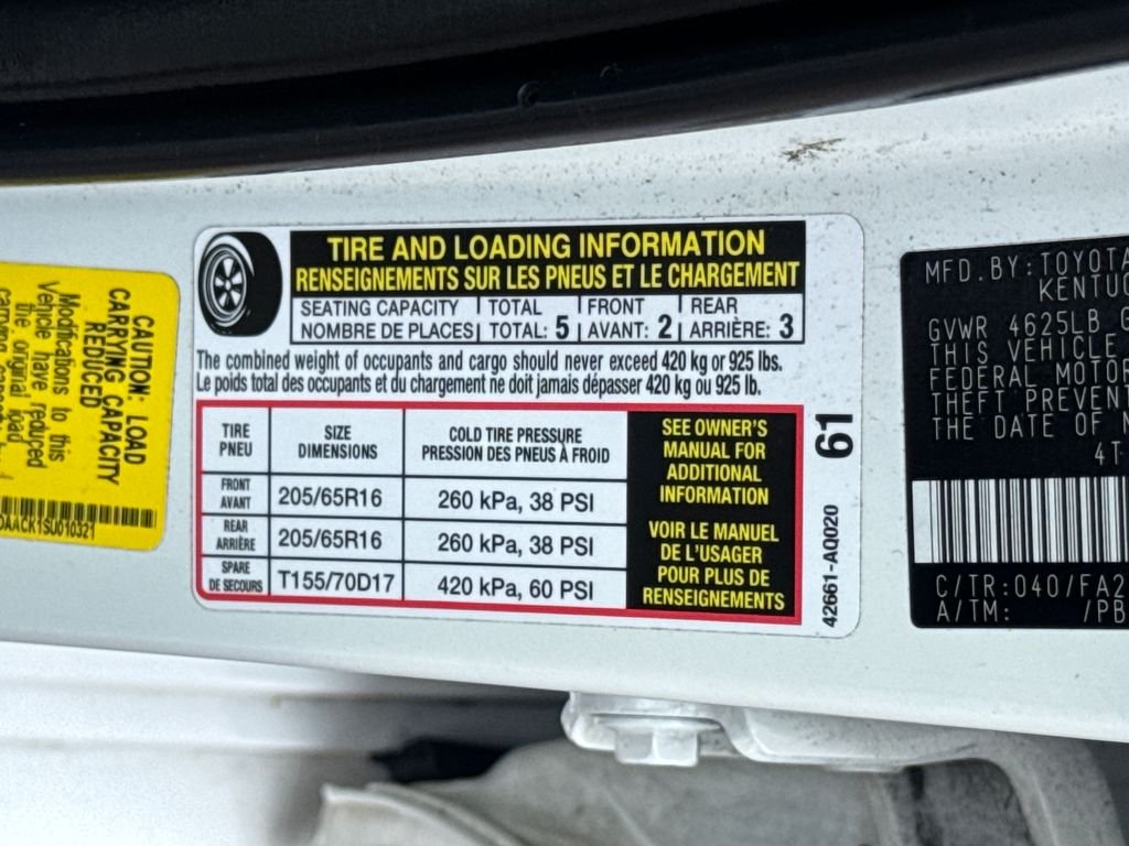 Used 2025 White Toyota LE image 46