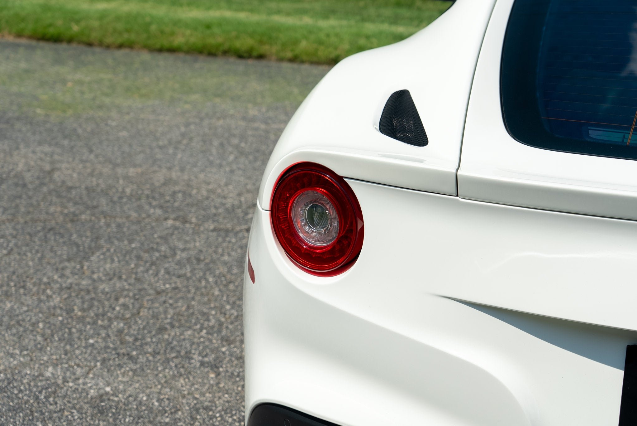 Certified Used 2017 Bianco Avus Ferrari  image 12