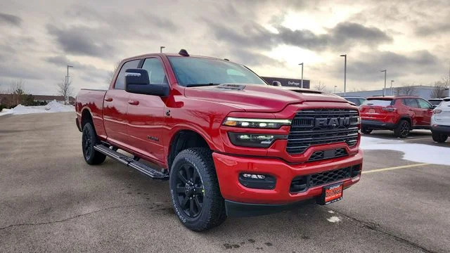 New 2026 Molten Red Pearl-Coat Exterior Paint RAM Laramie image 10