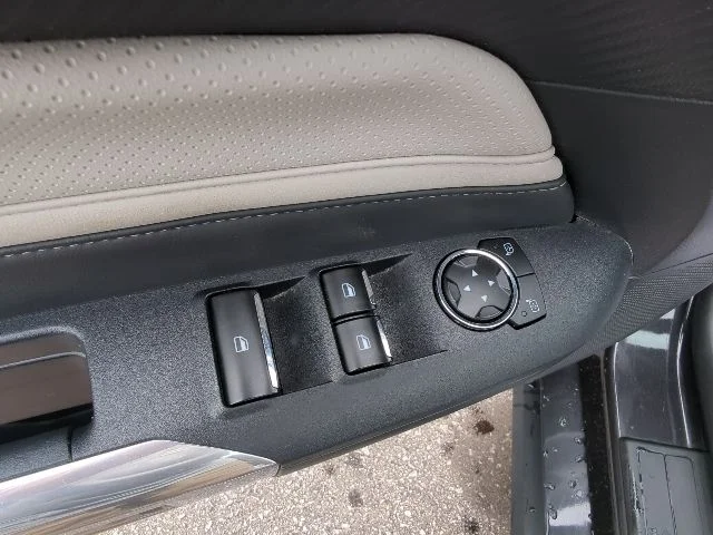 Used 2024 Gray Ford EcoBoost Premium image 17