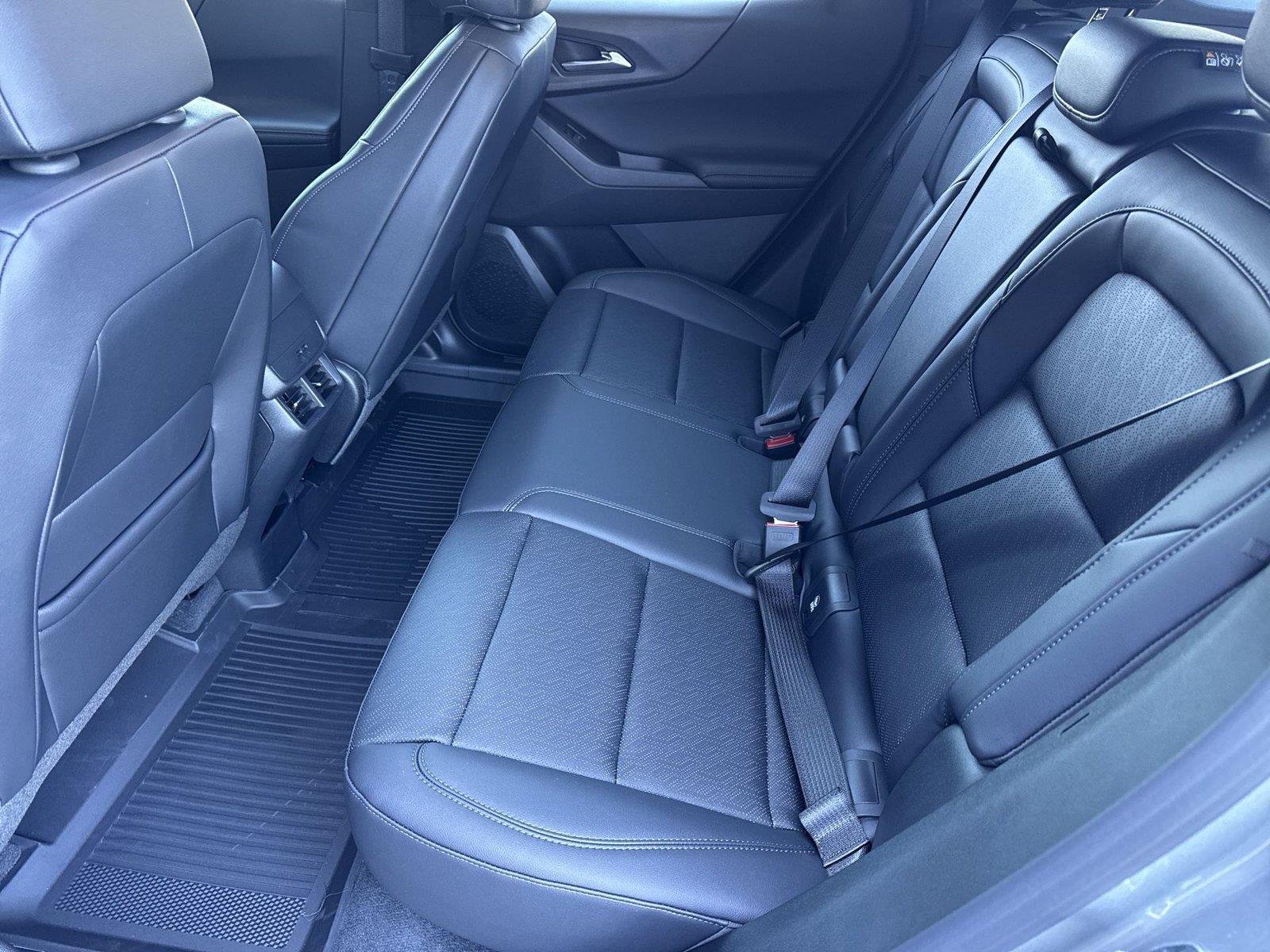 2027 Chevrolet Equinox LT - Photo 30