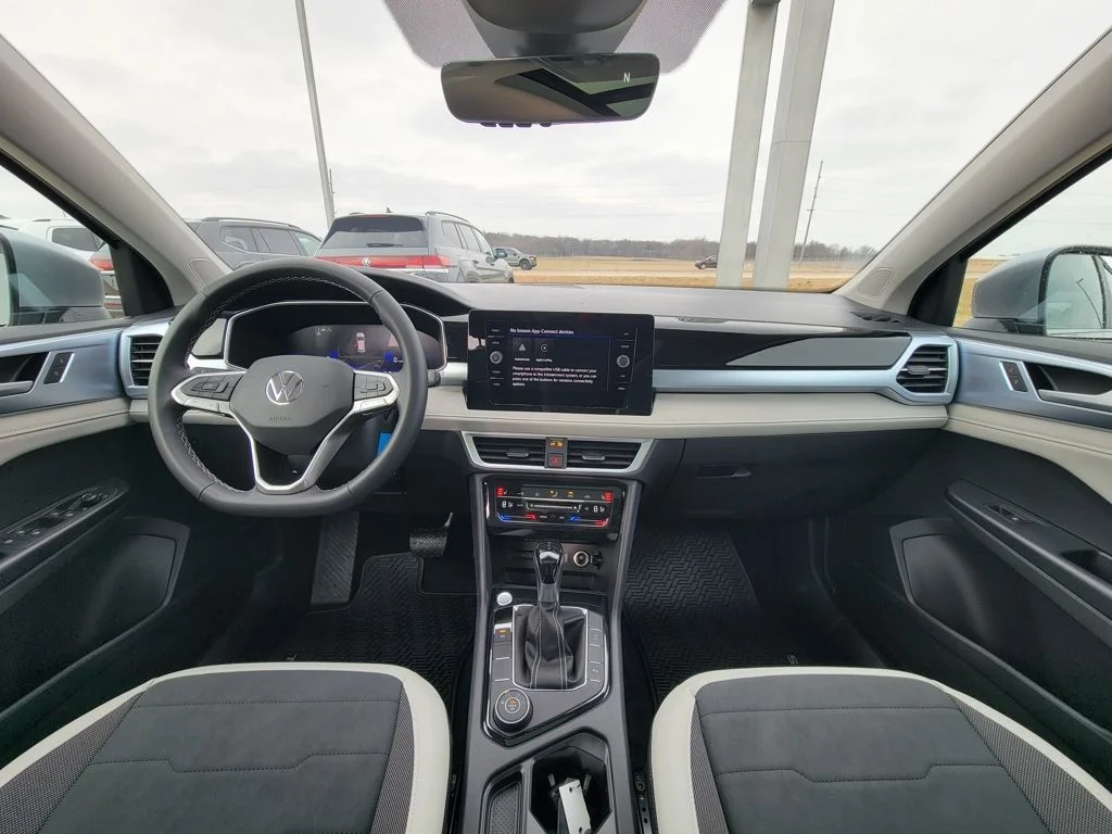 2026 Volkswagen Taos SE - Photo 33