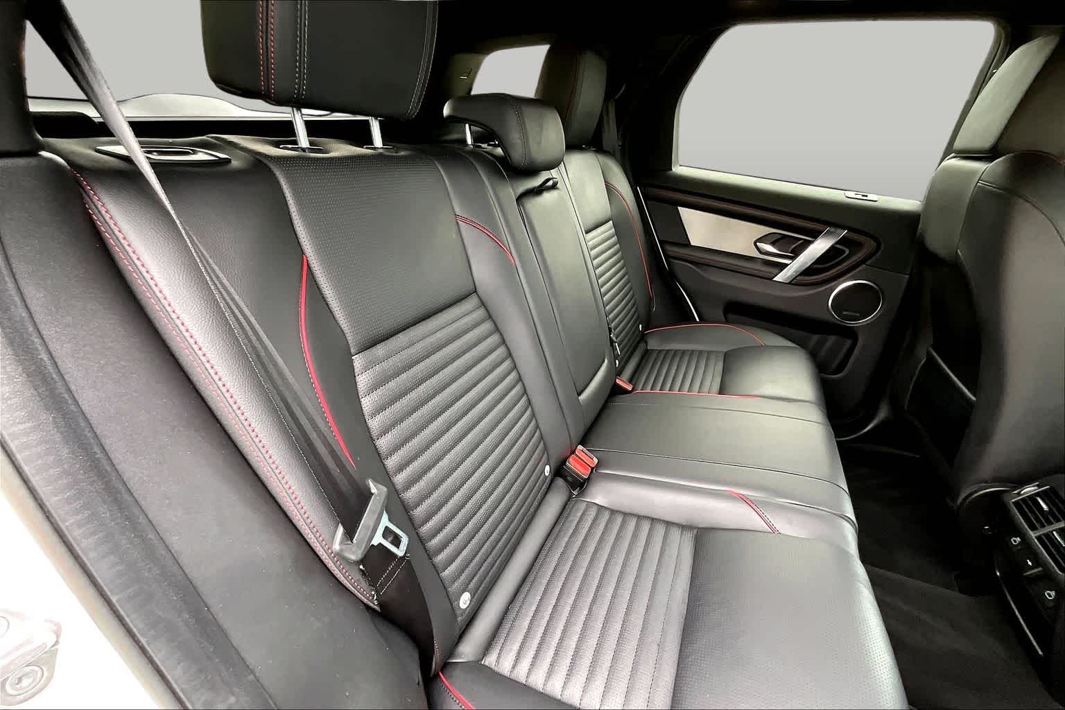 Used 2023 Ostuni Pearl White Land Rover SE R-Dynamic image 20