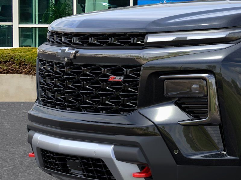 New 2026 Mosaic Black Metallic Chevrolet Z71 image 13