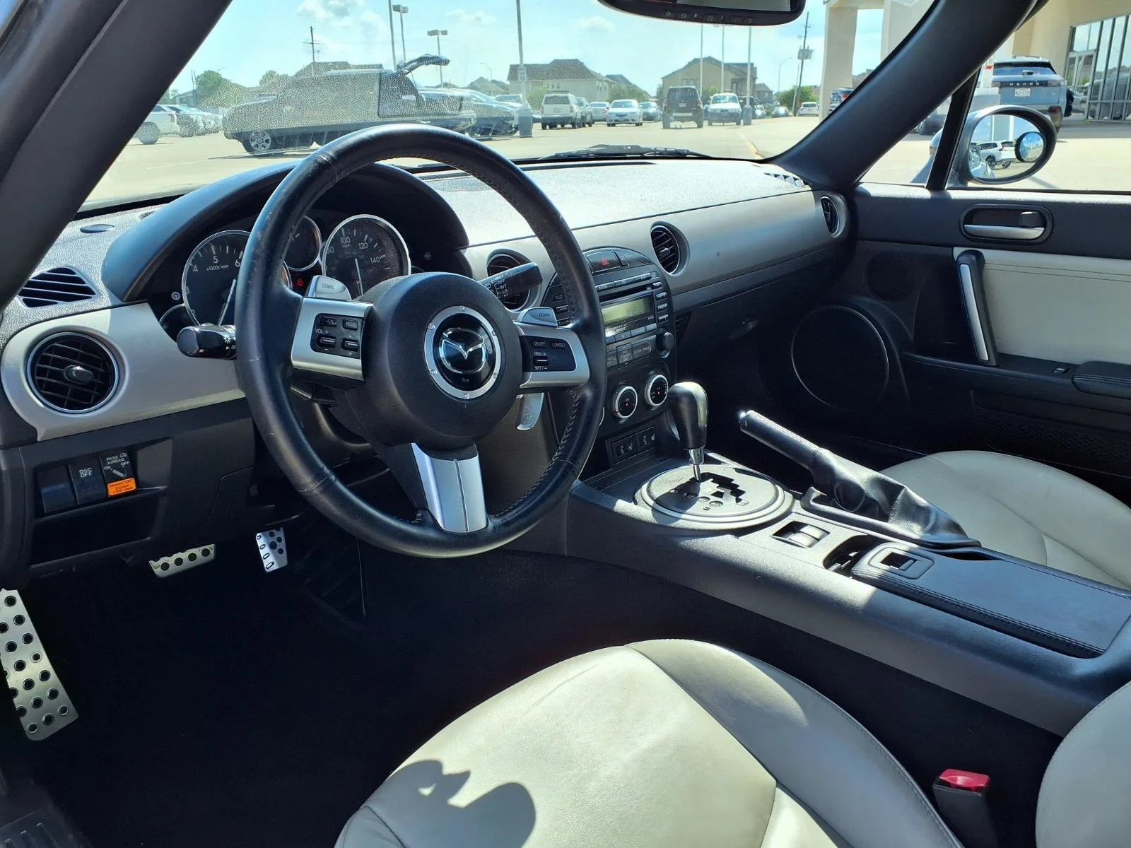 Used 2011 Black Mazda PRHT Grand Touring image 12