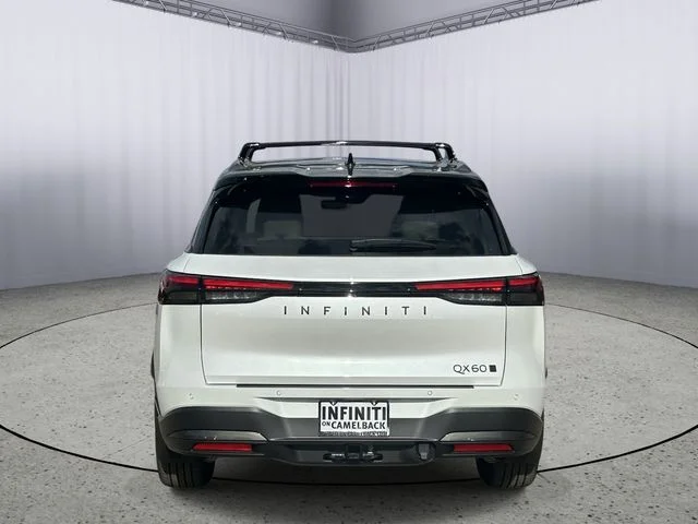 New 2027 2T RAD WHT INFINITI Autograph AWD image 8