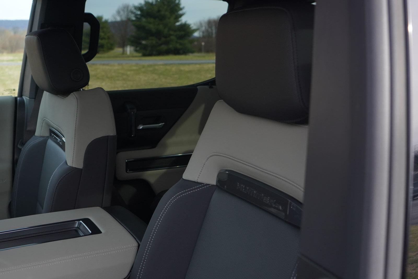 New 2026 Void Black GMC 2X image 29