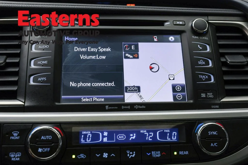 Used 2019 Black Toyota XLE image 19