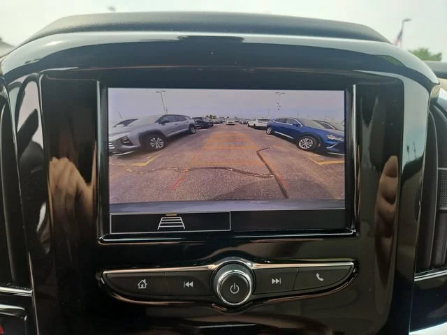Used 2023 STERLING GRAY METALLIC Chevrolet LS image 21