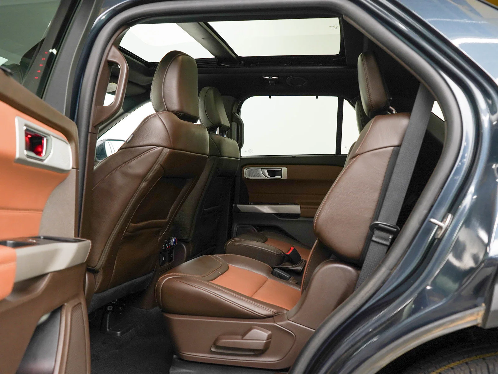 Used 2024 Blue Metallic Ford King Ranch image 20