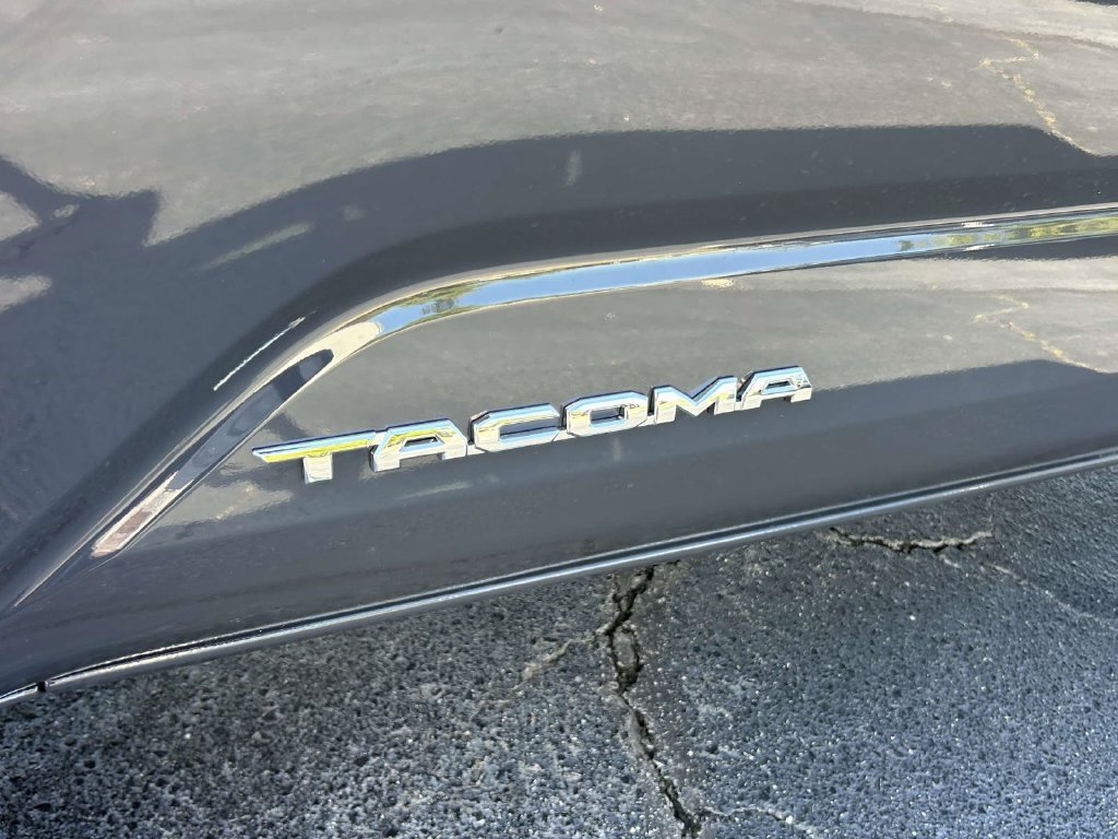 New 2026 Underground Toyota SR5 image 9