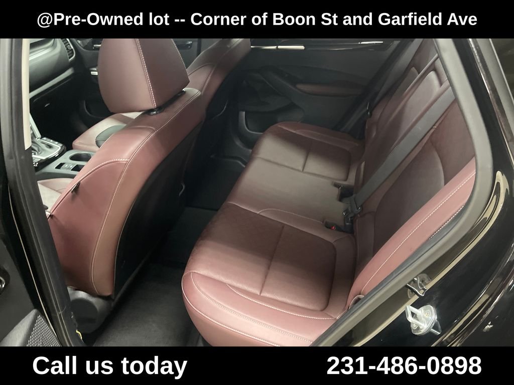 Used 2023 Black Kia SX image 25