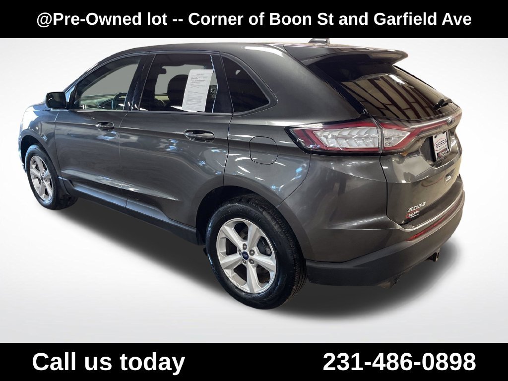 Used 2016 Gray Ford SE image 3