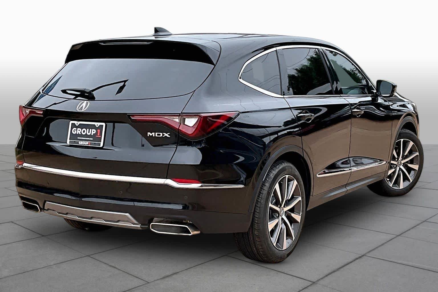Used 2025 Majestic Black Pearl Acura w/Technology Package image 25