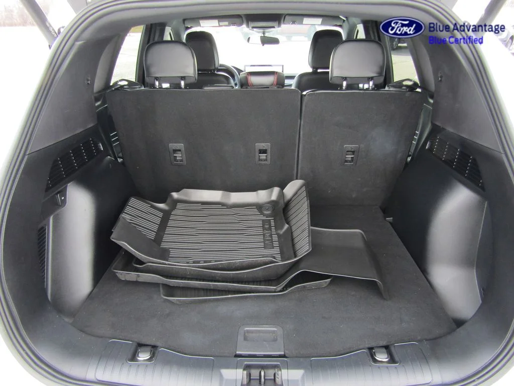 Certified Used 2023 Star White Ford ST-Line Select image 25