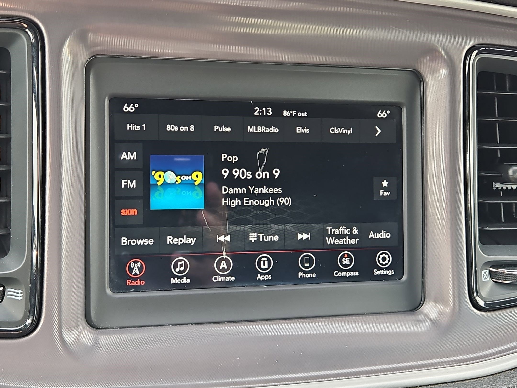 2022 Dodge Challenger GT - Photo 18